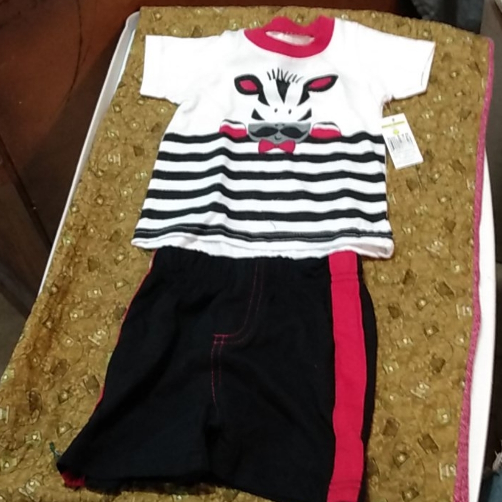 Baby onesies outfit